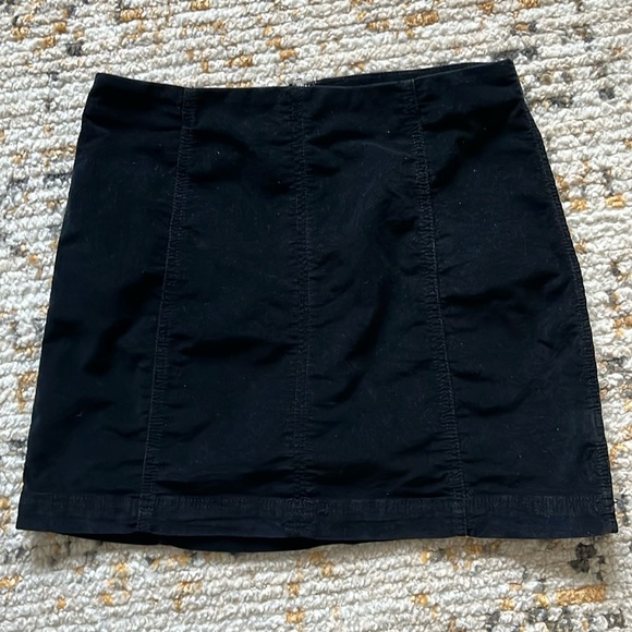EUC FREE PEOPLE MINI SKIRT - Picture 1 of 4